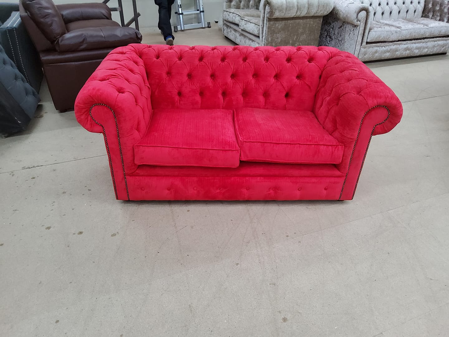 Product photograph of Chesterfield 2 Seater Sofa Settee Azzuro Post Box Red Real Velvet Fabric In Classic Style from Chesterfield Sofas.